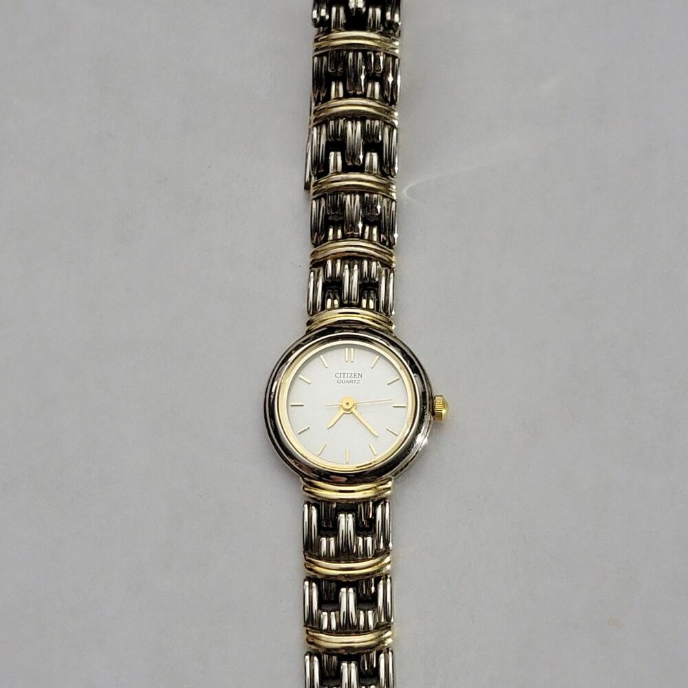 Citizen Womens Watch White Dial Silver Case Gold Bezel Bracelet Quartz